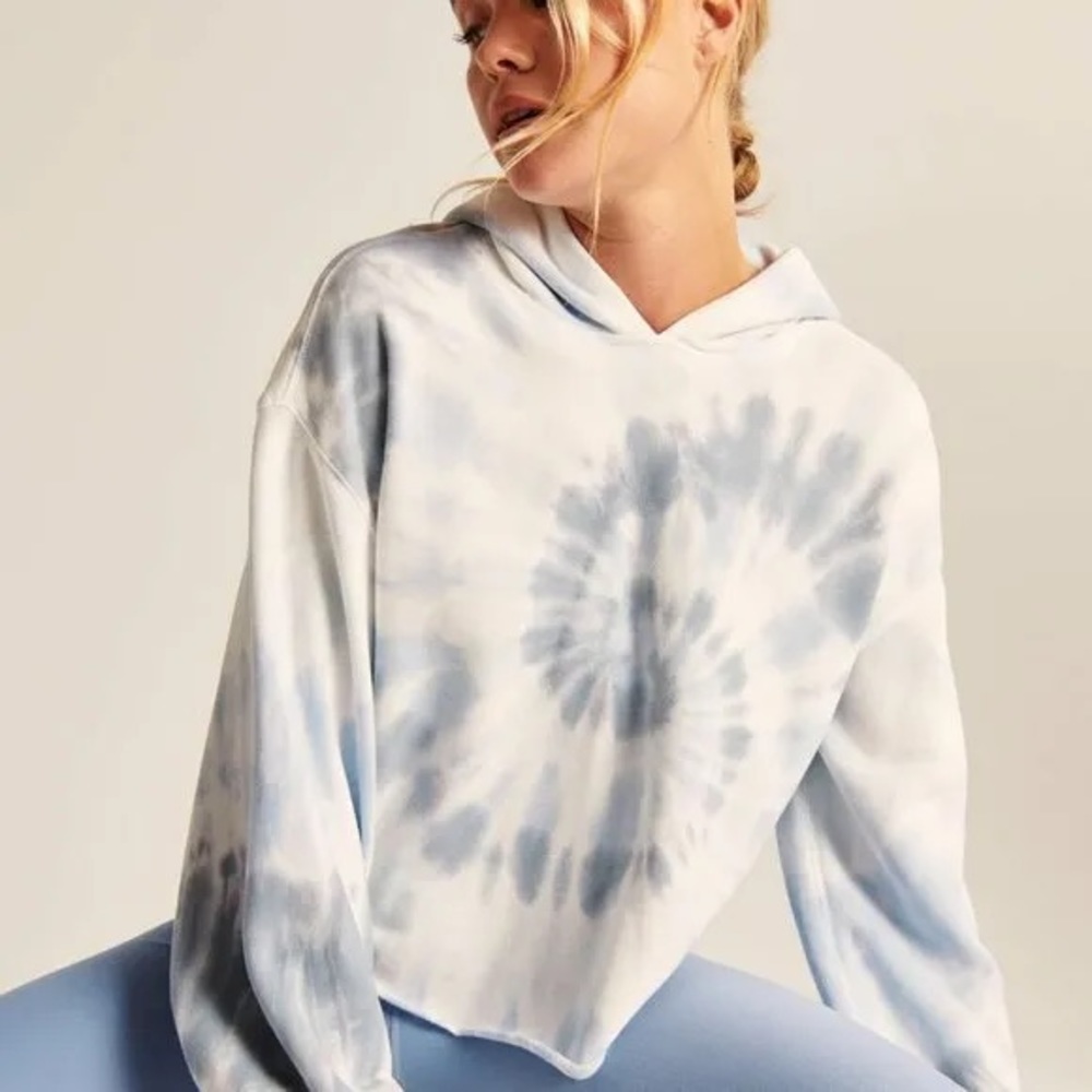 Abercrombie & Fitch Light Blue and White Tie-Dye Hooded Sweatshirt